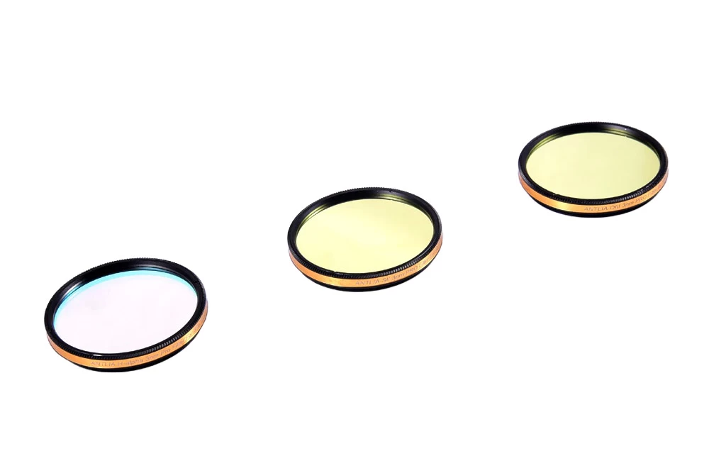Antlia Pro SHO keskenysávú szűrő készlet - 3 nm (2") Antlia Pro SHO keskenysávú szűrő készlet - 3 nm (2")