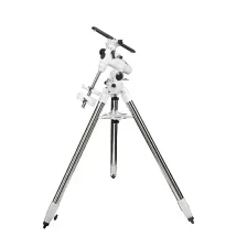 SkyWatcher EQ-3 mechanika (acéllábon)